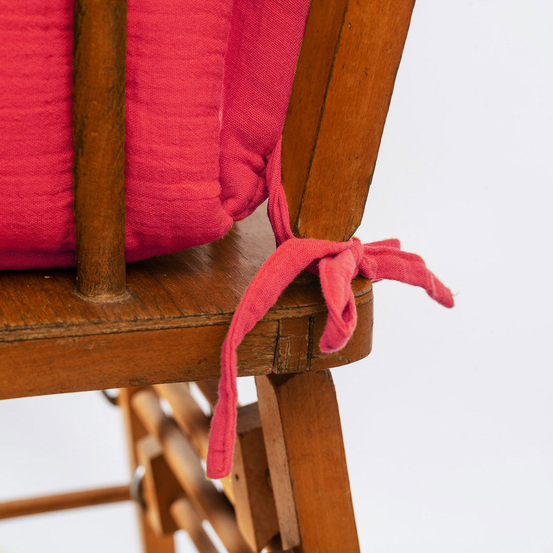 Cushion High Chair in Organic Cotton - Strawberry